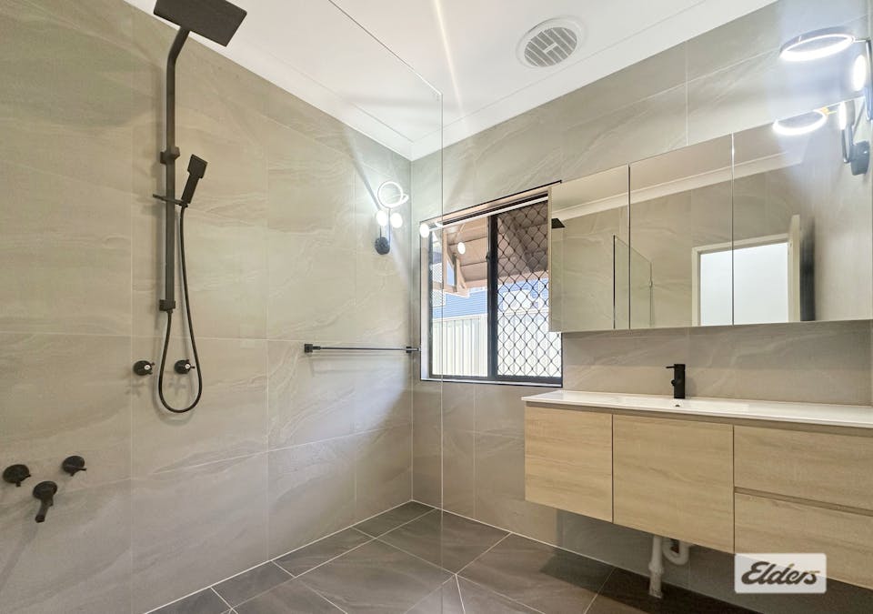 31 Casuarina Street, Katherine, NT, 0850 - Image 6