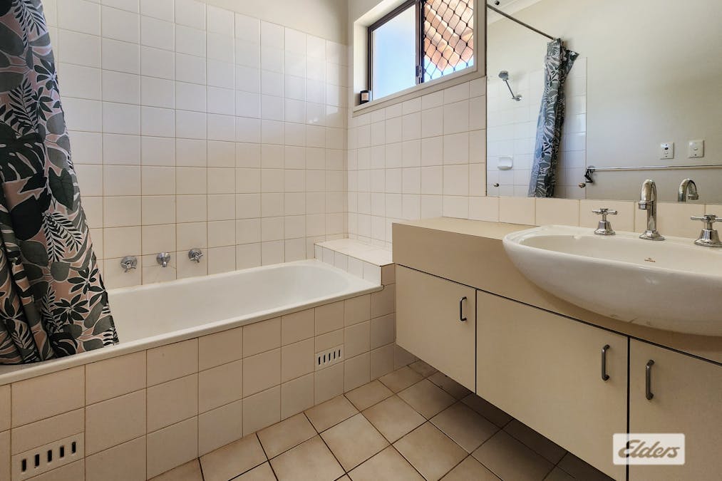 12 Holtze Crescent, Katherine, NT, 0850 - Image 9