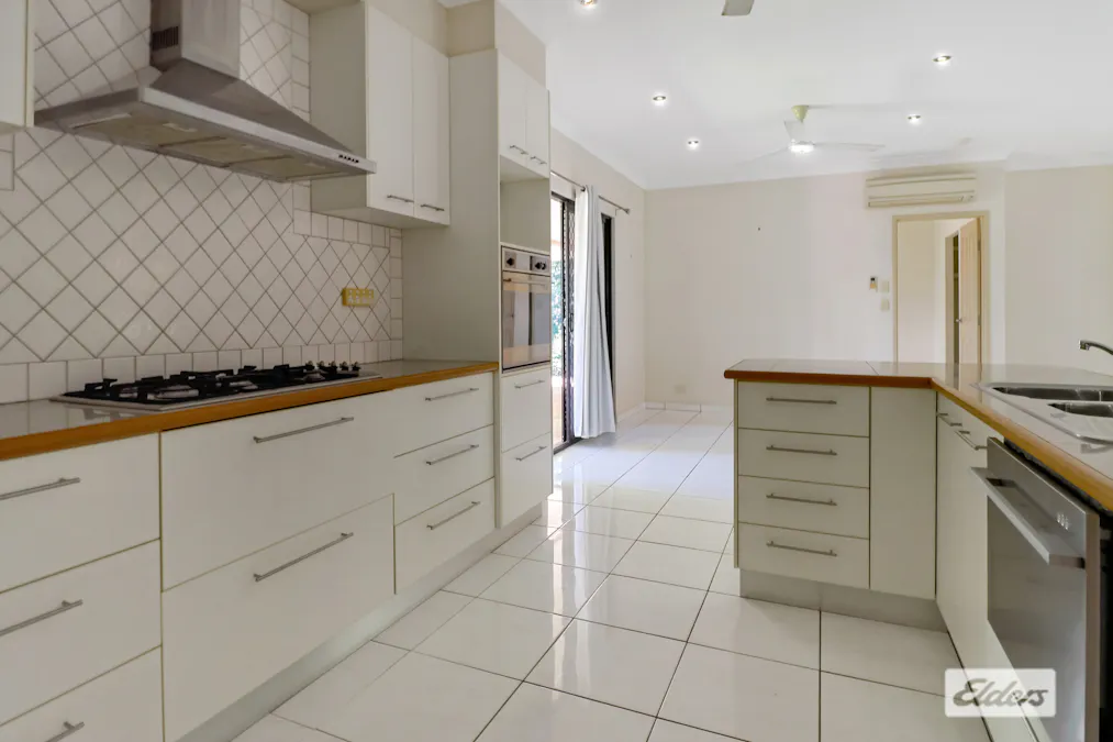 16 Travers Court, Katherine, NT, 0850 - Image 2