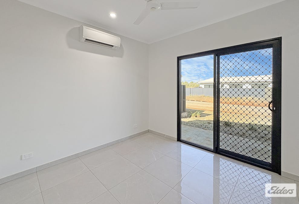 4 Bradshaw Crescent, Katherine, NT, 0850 - Image 3