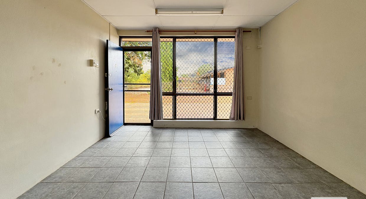 2/37 Victoria Highway, Katherine, NT, 0850 - Image 3