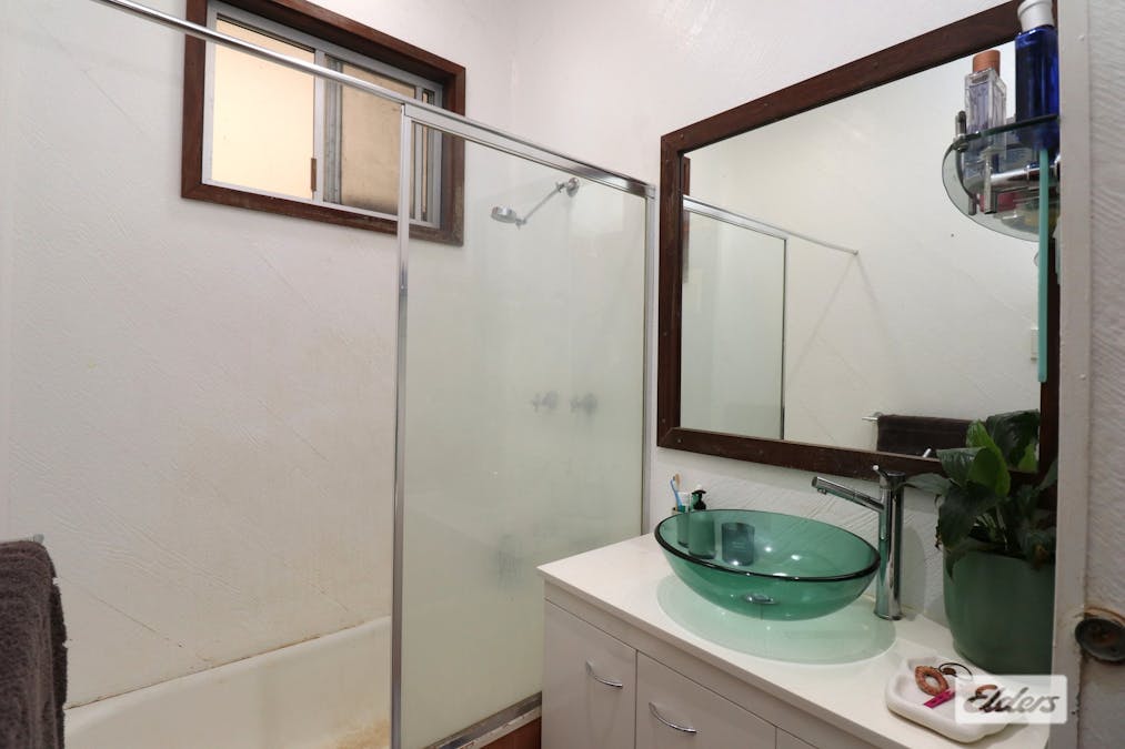 11 Cameron Street, Katherine, NT, 0850 - Image 6