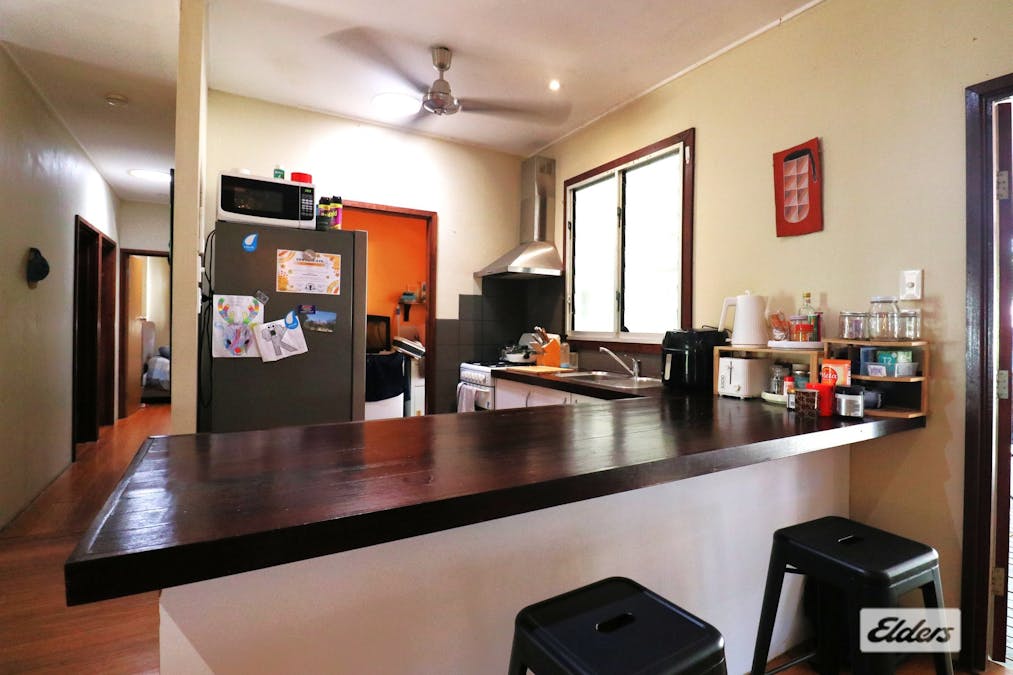 11 Cameron Street, Katherine, NT, 0850 - Image 8