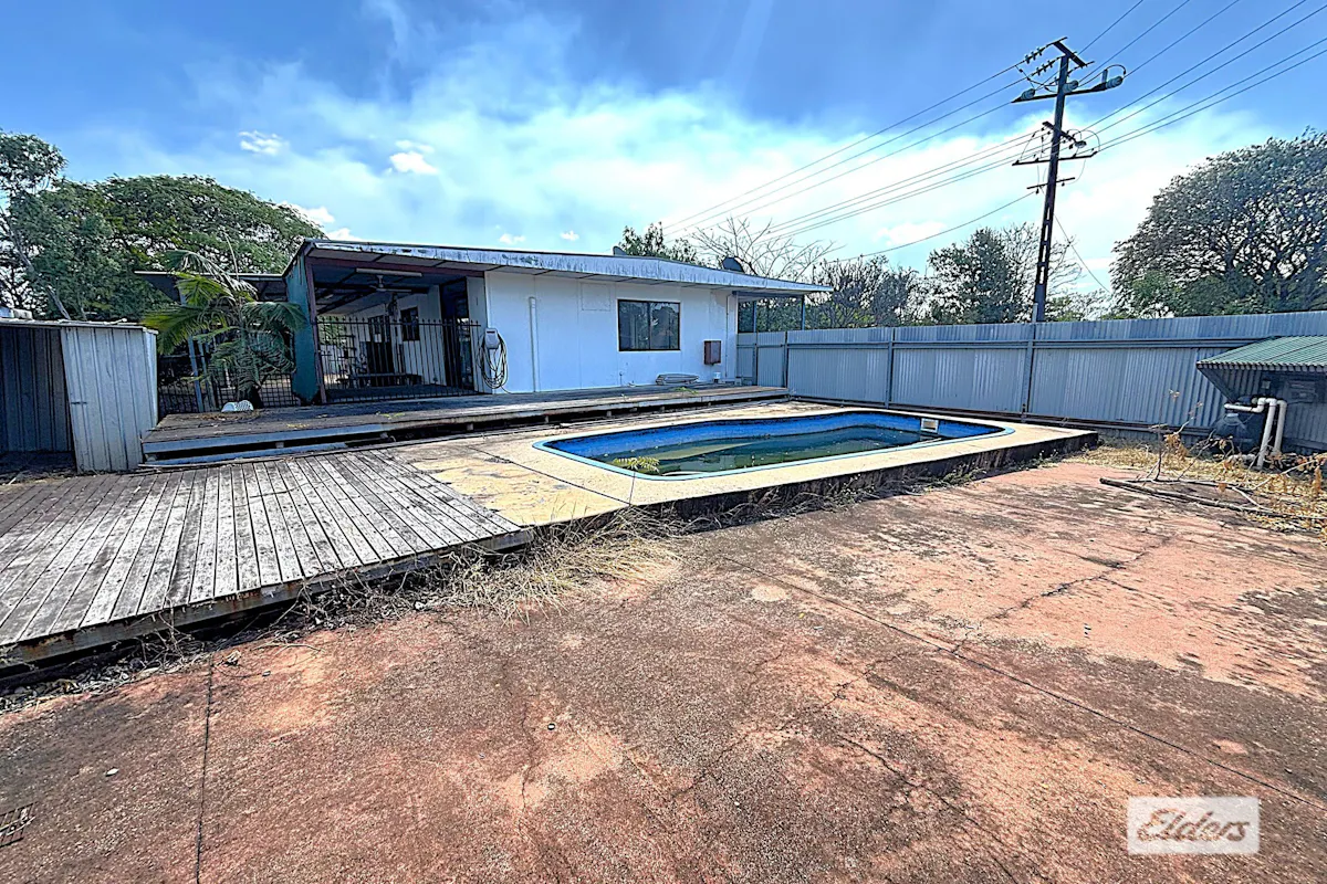1 Buchanan Street — photo 4 of 20