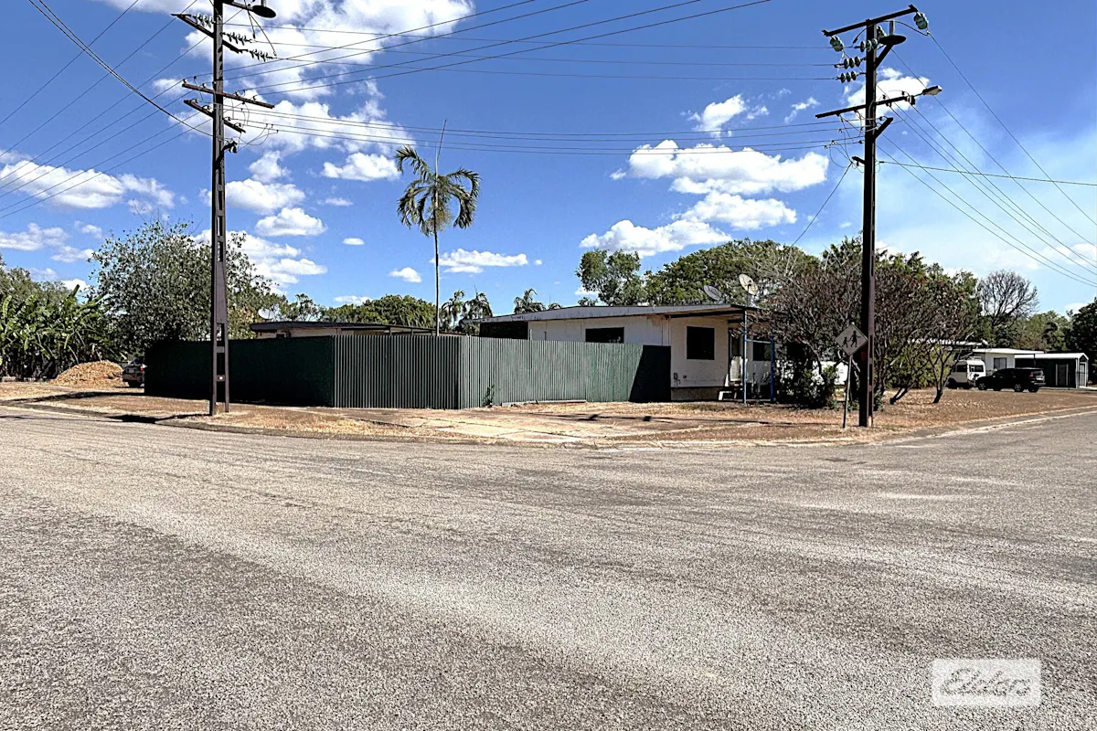 1 Buchanan Street — photo 18 of 20