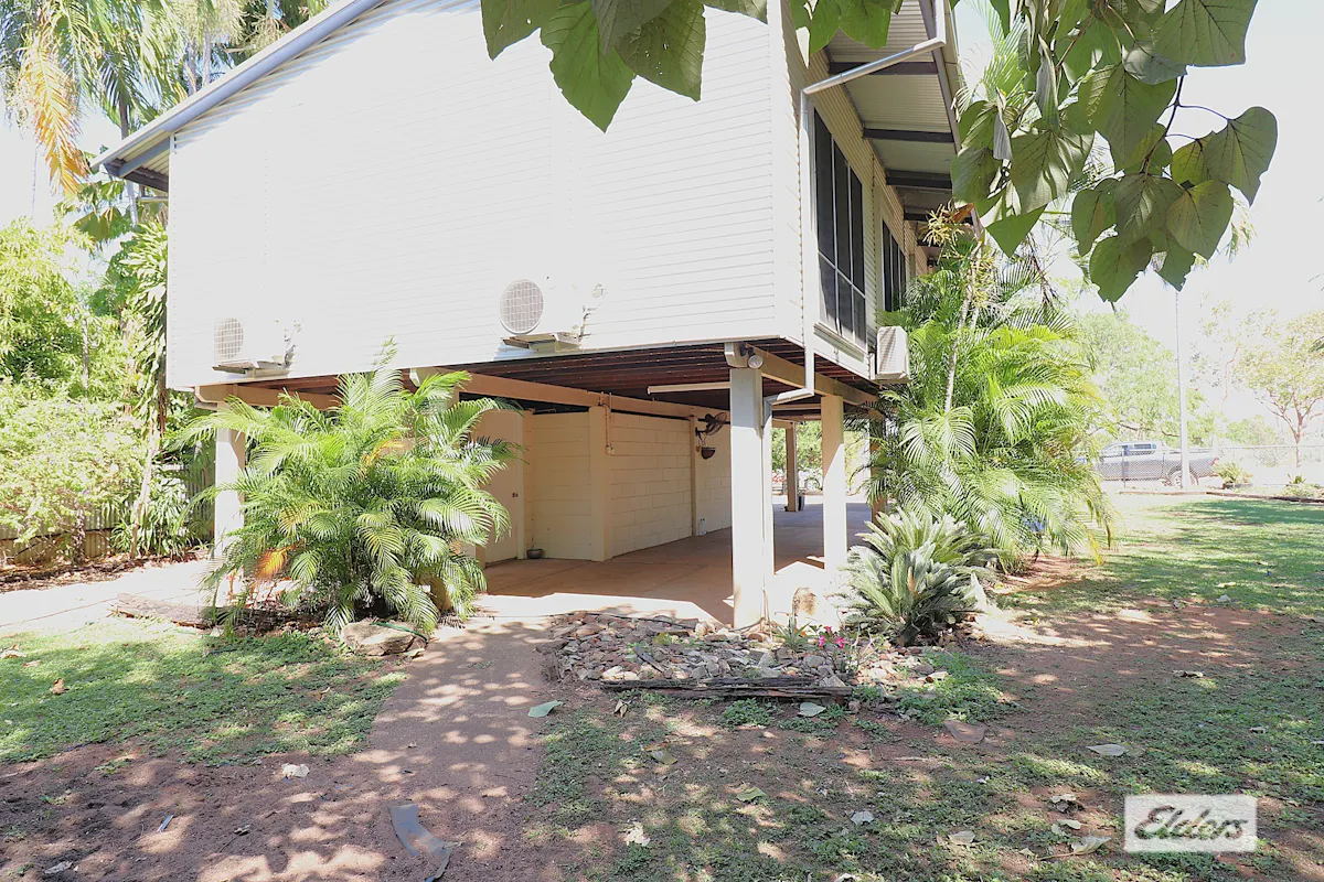 77 Giles Street — photo 12 of 14