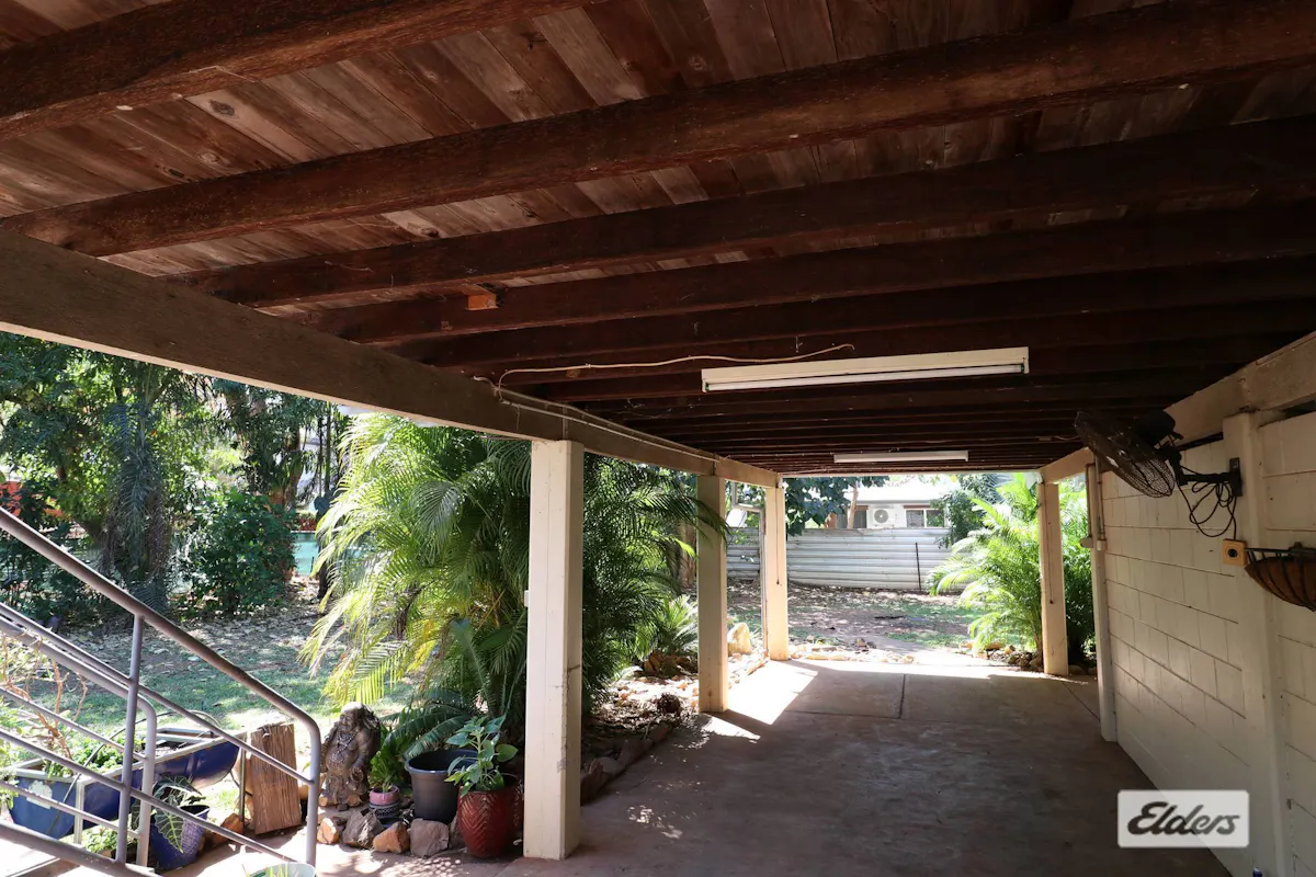 77 Giles Street — photo 13 of 14