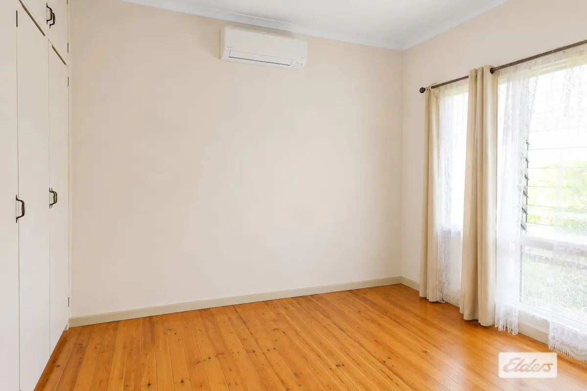 77 Giles Street — photo 8 of 14