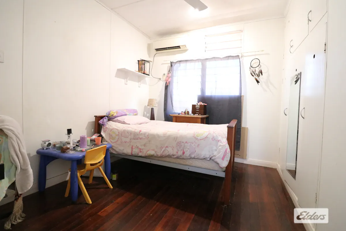 10 Shepherd Street — photo 12 of 14