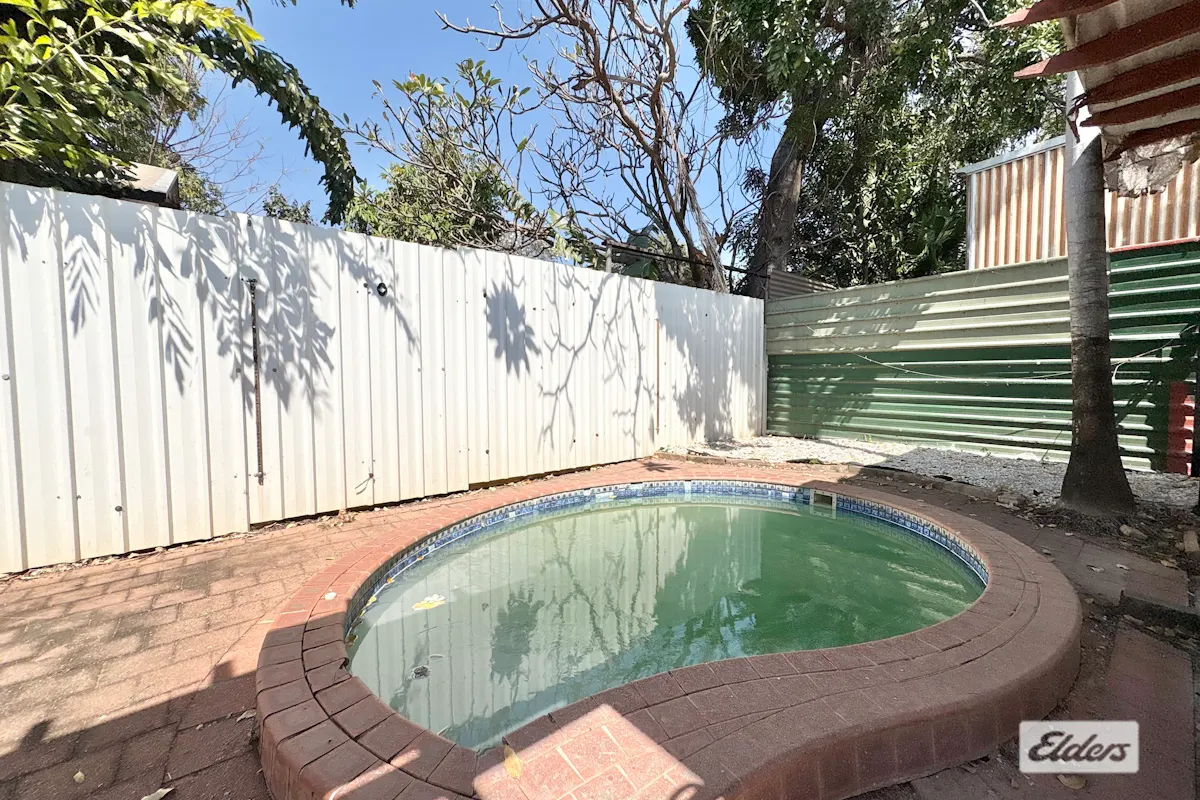 28 Harrod Street — photo 2 of 12