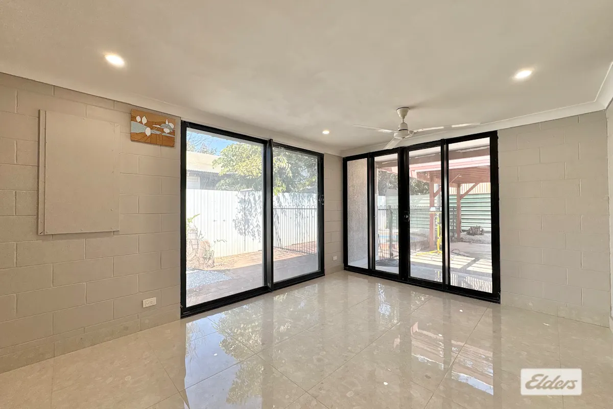 28 Harrod Street — photo 10 of 12