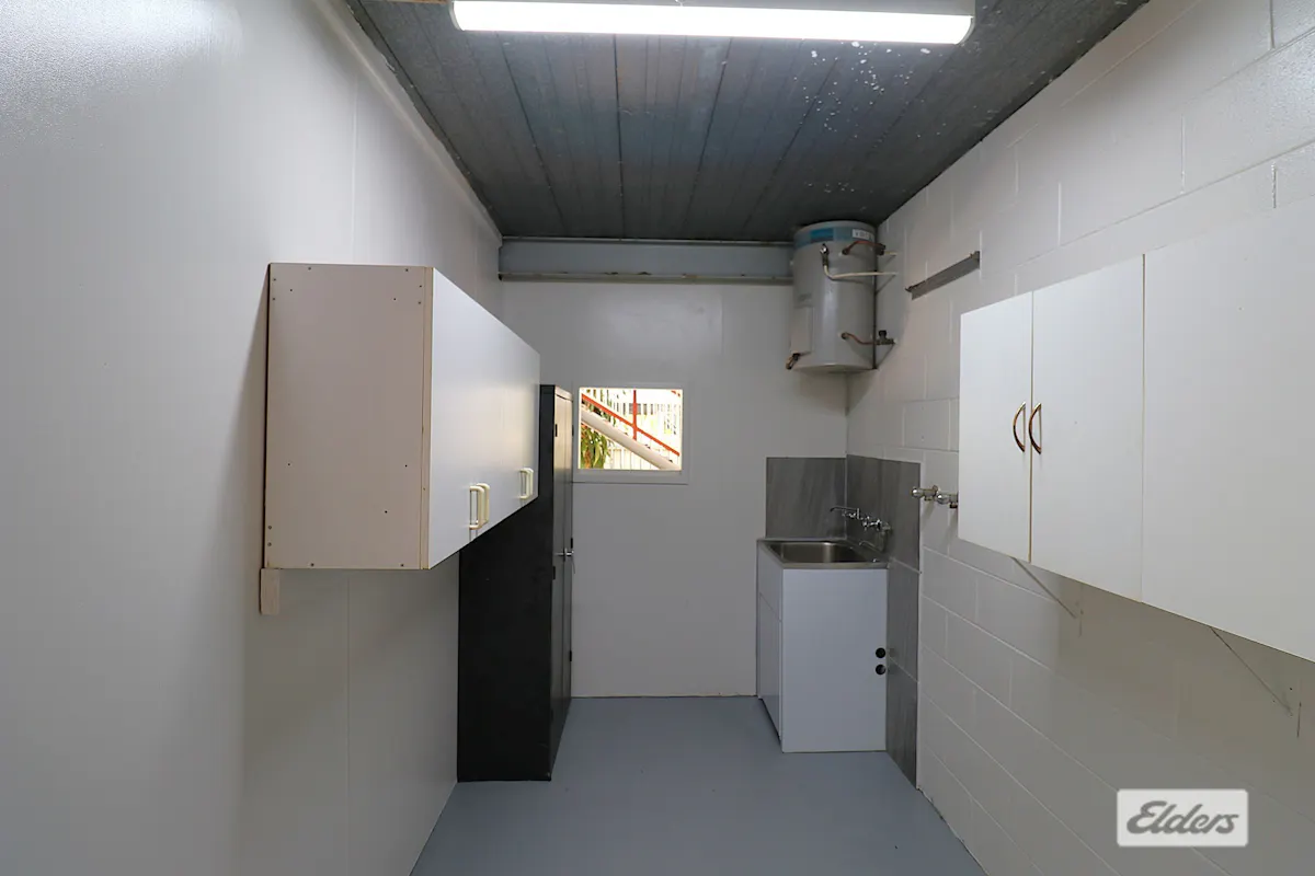 3/5 Lorre Court — photo 13 of 15