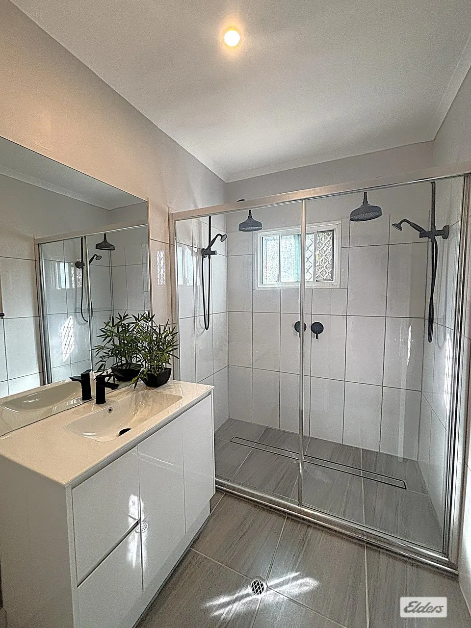 3/5 Lorre Court — photo 3 of 15