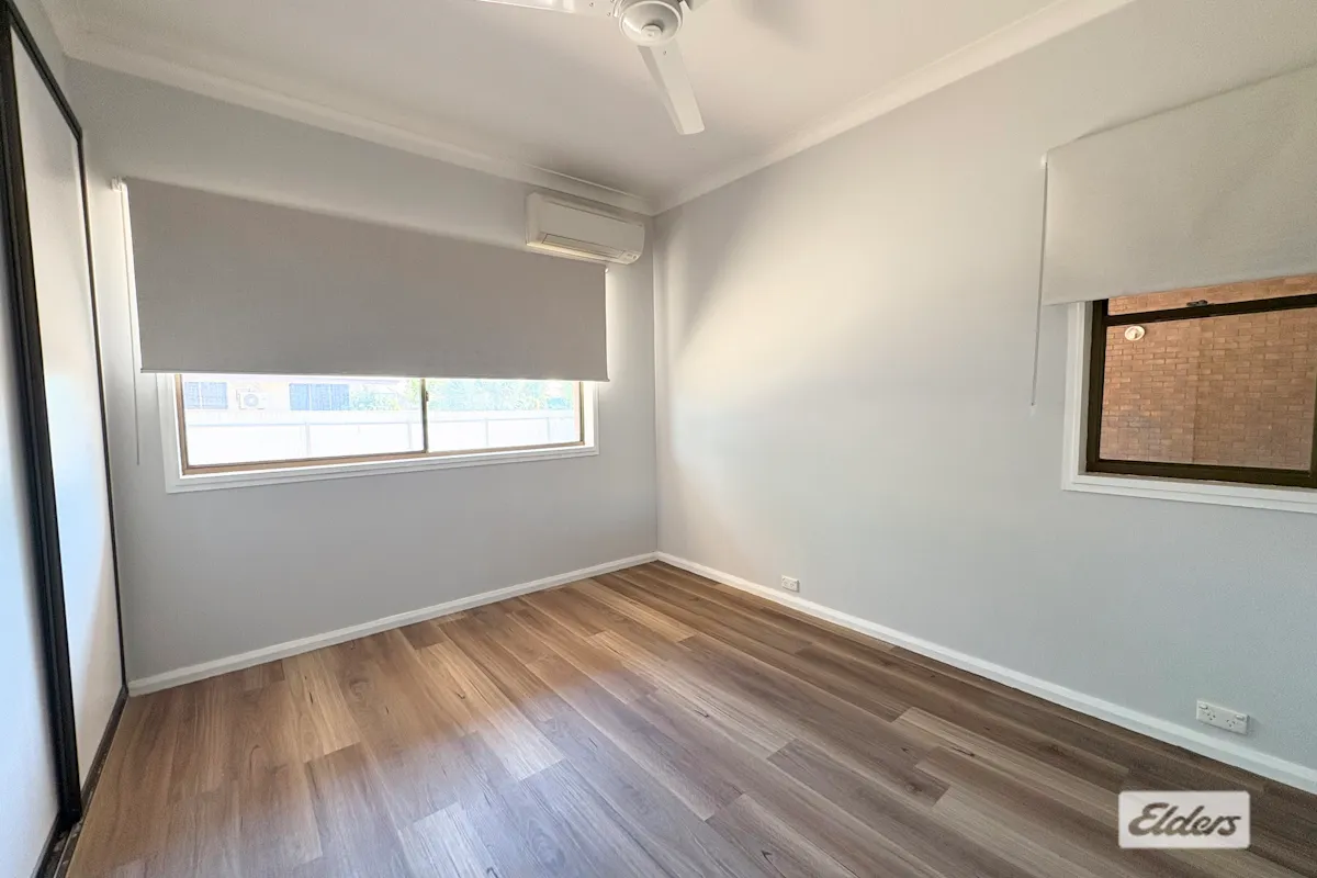 39 Holtze Street — photo 3 of 8