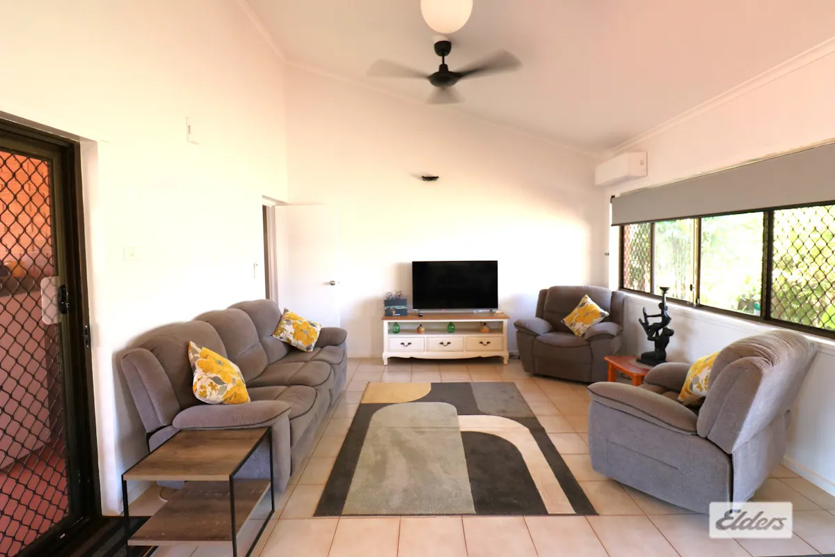 3 De Julia Court — photo 3 of 19