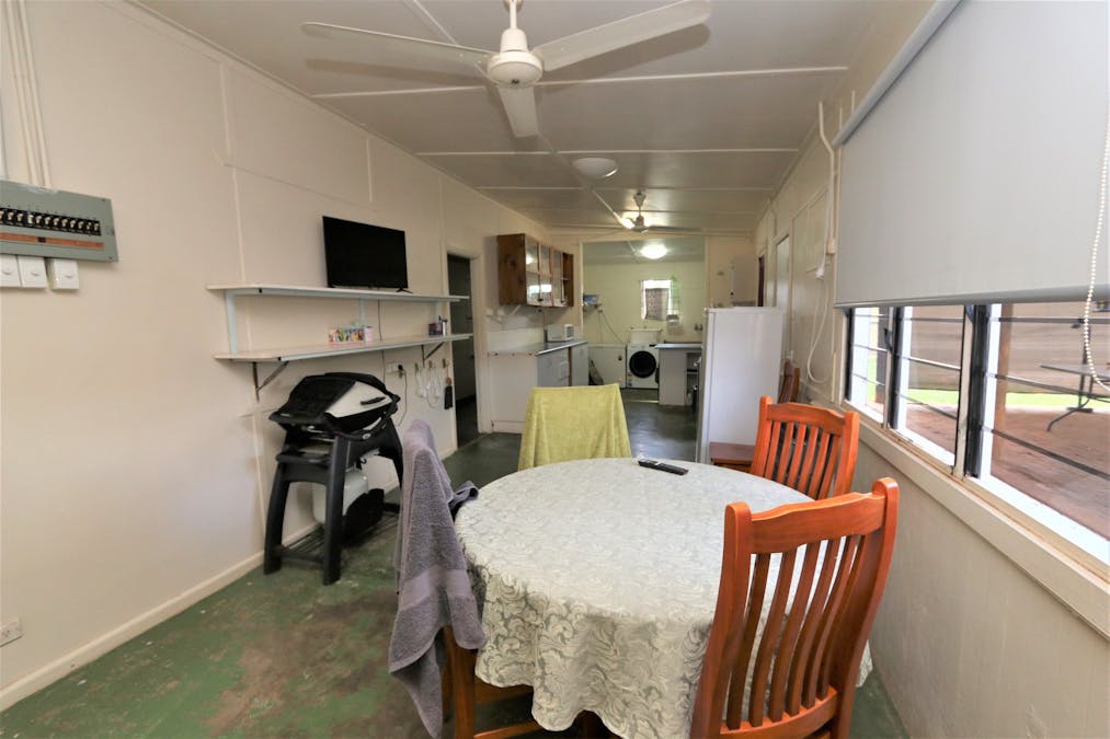 27 Katherine Terrace, Katherine, NT, 0850 - Image 6