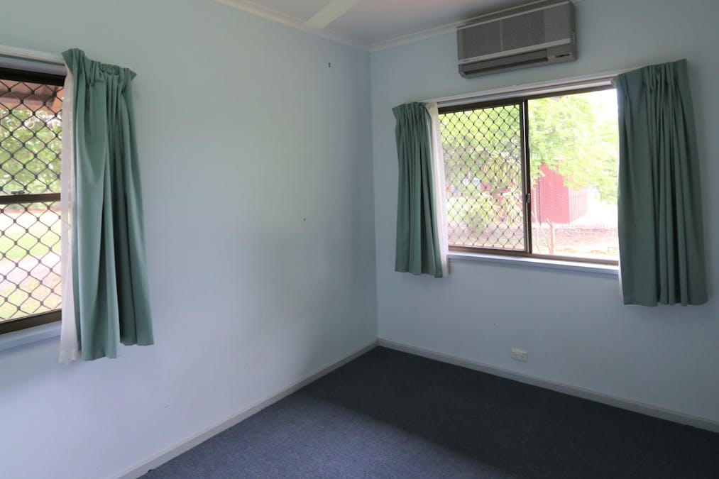 19 Davis Court, Katherine, NT, 0850 - Image 5