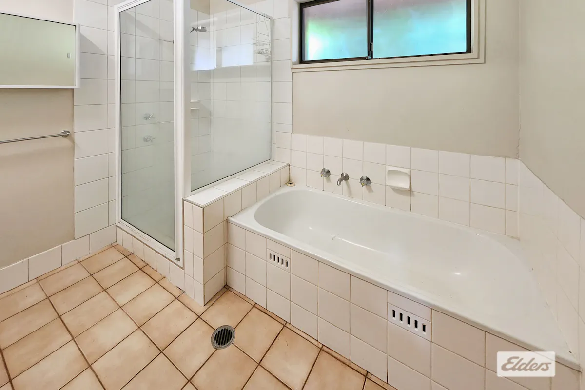 20 Callistemon Drive — photo 7 of 12