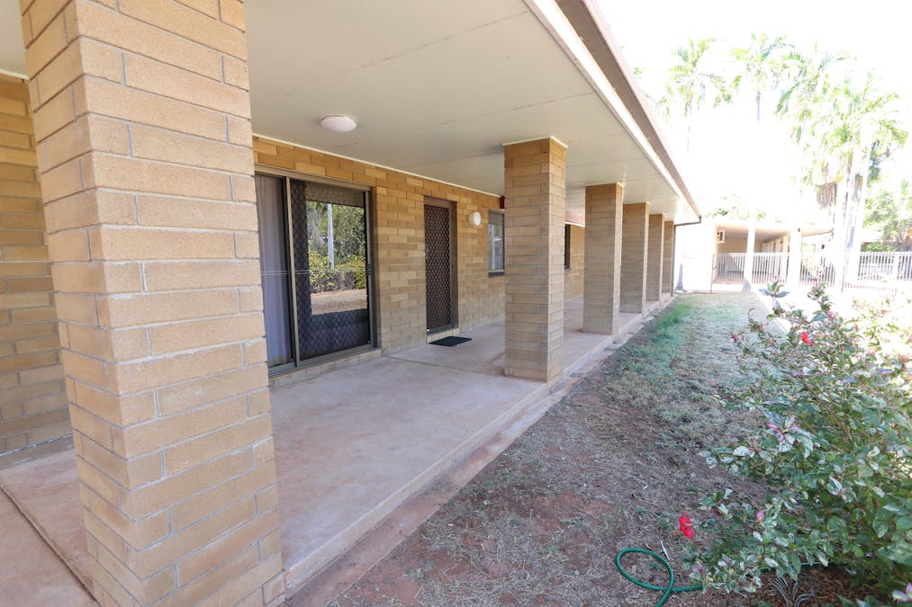 6 Clough Court, Katherine, NT, 0850 - Image 2