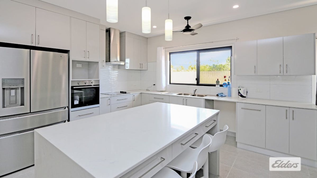 140 Casuarina Street, Katherine, NT, 0850 - Image 2