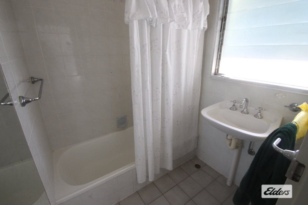 7 Dove Street, Katherine, NT, 0850 - Image 11