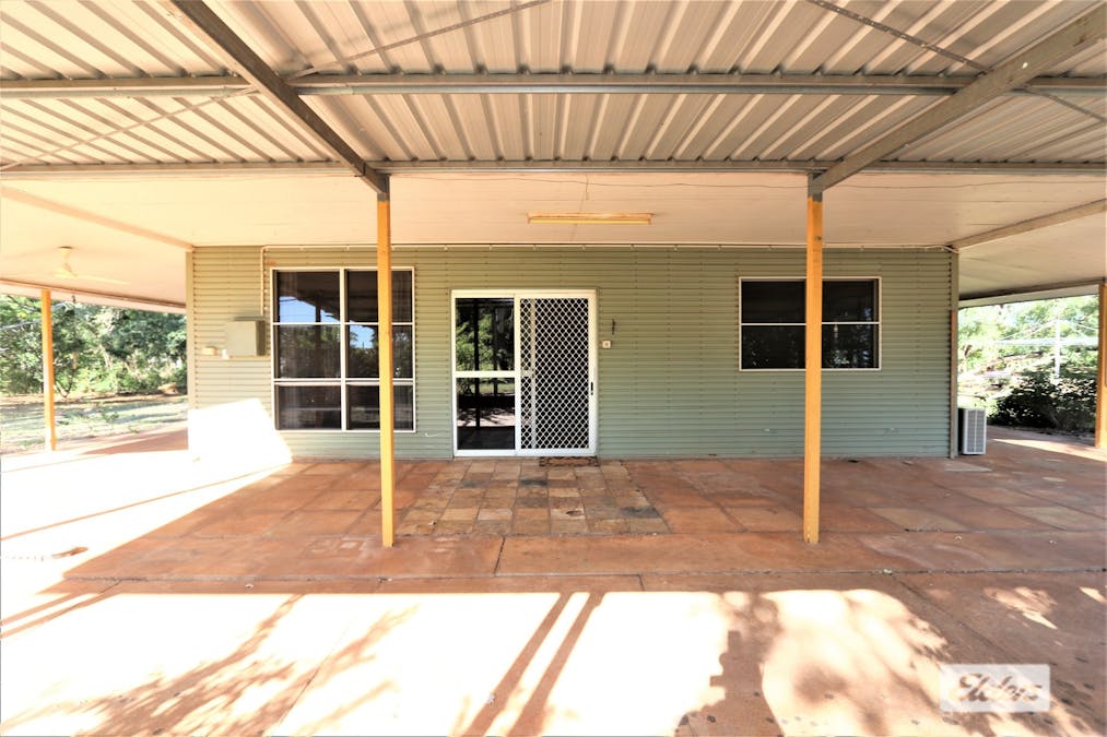 House/426 Zimin Drive, Katherine, NT, 0850 - Image 7
