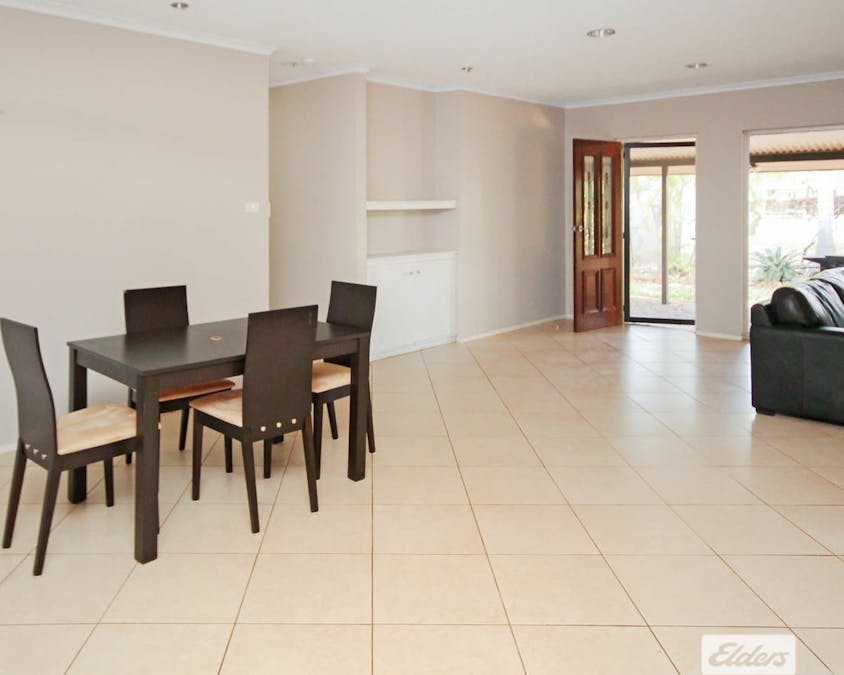 24 Raymond Place, Katherine, NT, 0850 - Image 2
