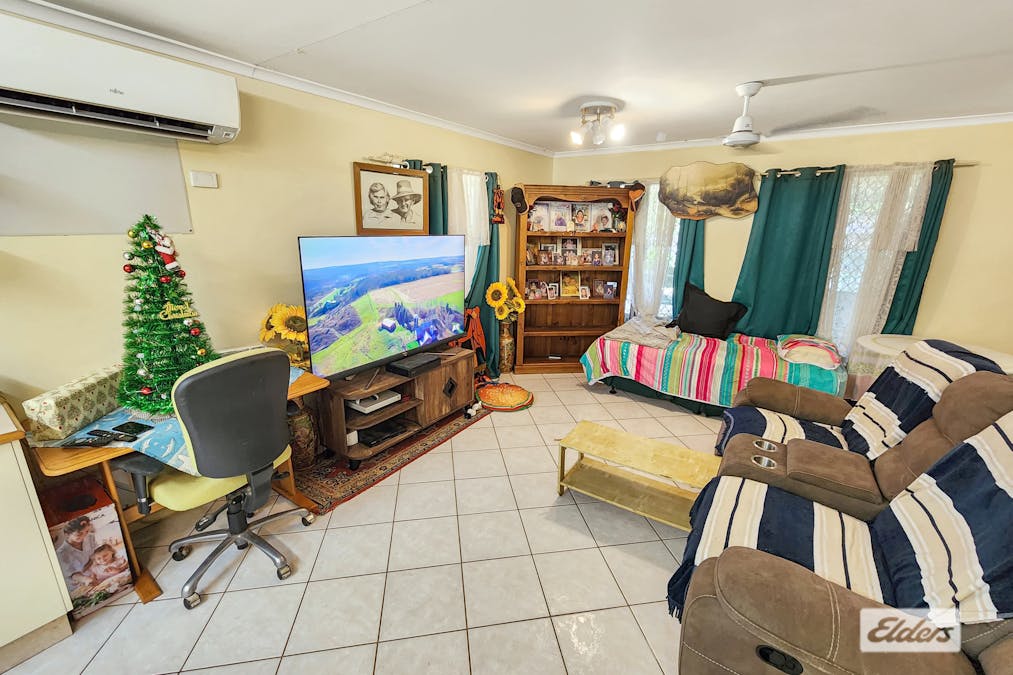17 Elliot Street, Katherine, NT, 0850 - Image 2