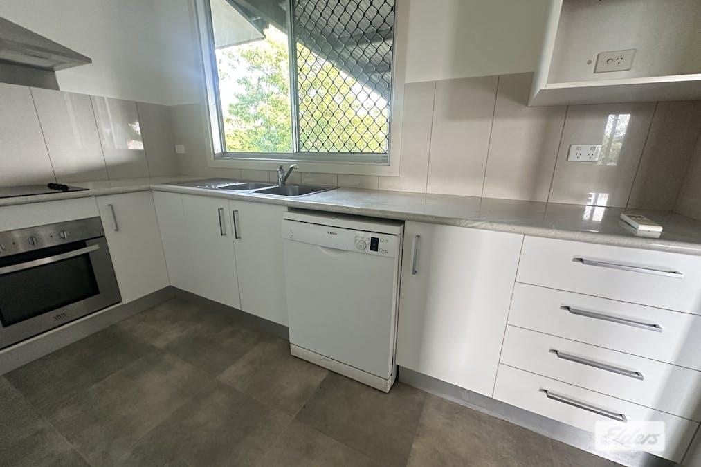 25 Raymond Place, Katherine, NT, 0850 - Image 2