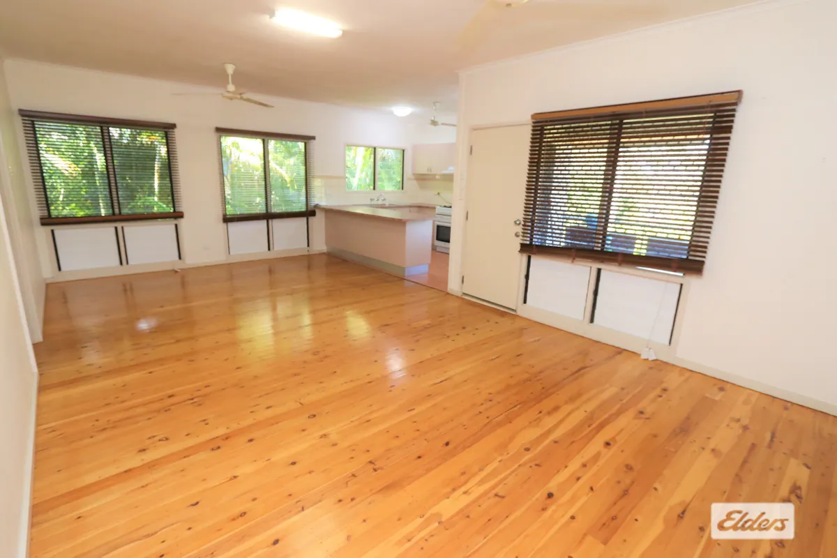 77 Giles Street — photo 3 of 14
