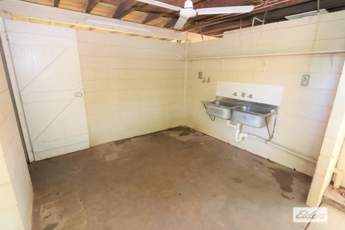 77 Giles Street — photo 10 of 14