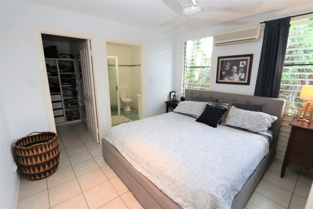 16 Cox Crescent — photo 6 of 17