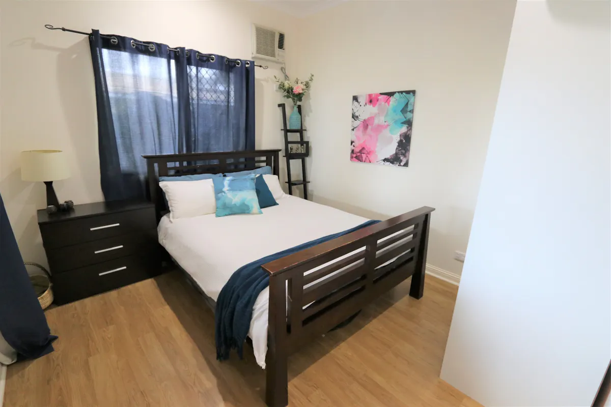 16 Cox Crescent — photo 9 of 17