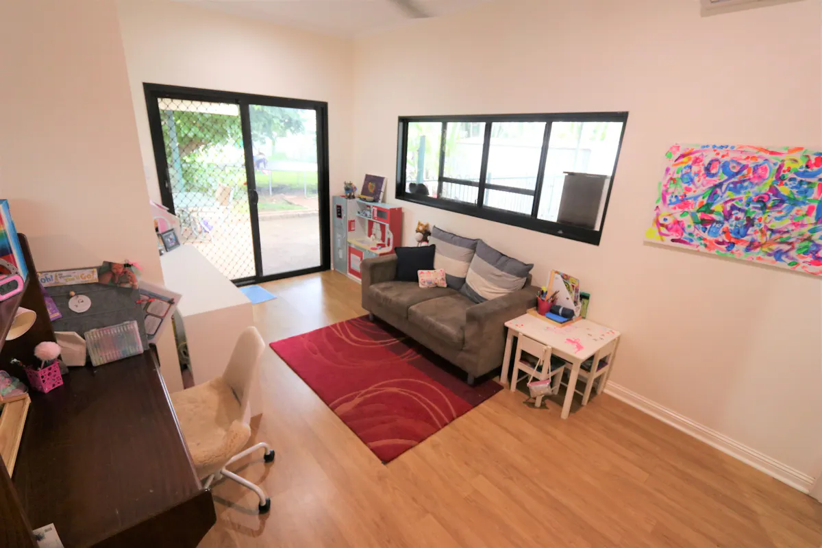 16 Cox Crescent — photo 12 of 17