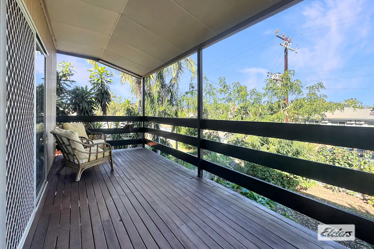 19 Martin Terrace — photo 13 of 17