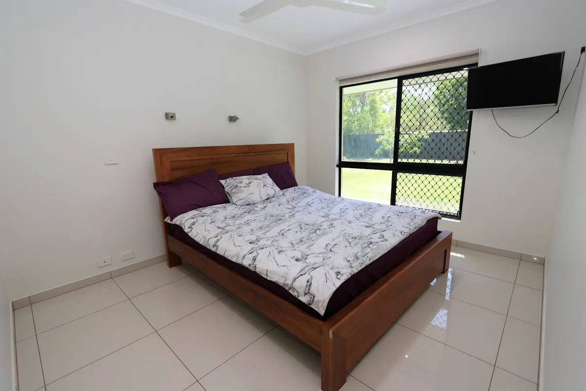 94 Casuarina Street — photo 7 of 19