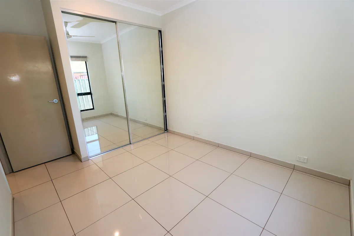 94 Casuarina Street — photo 11 of 19