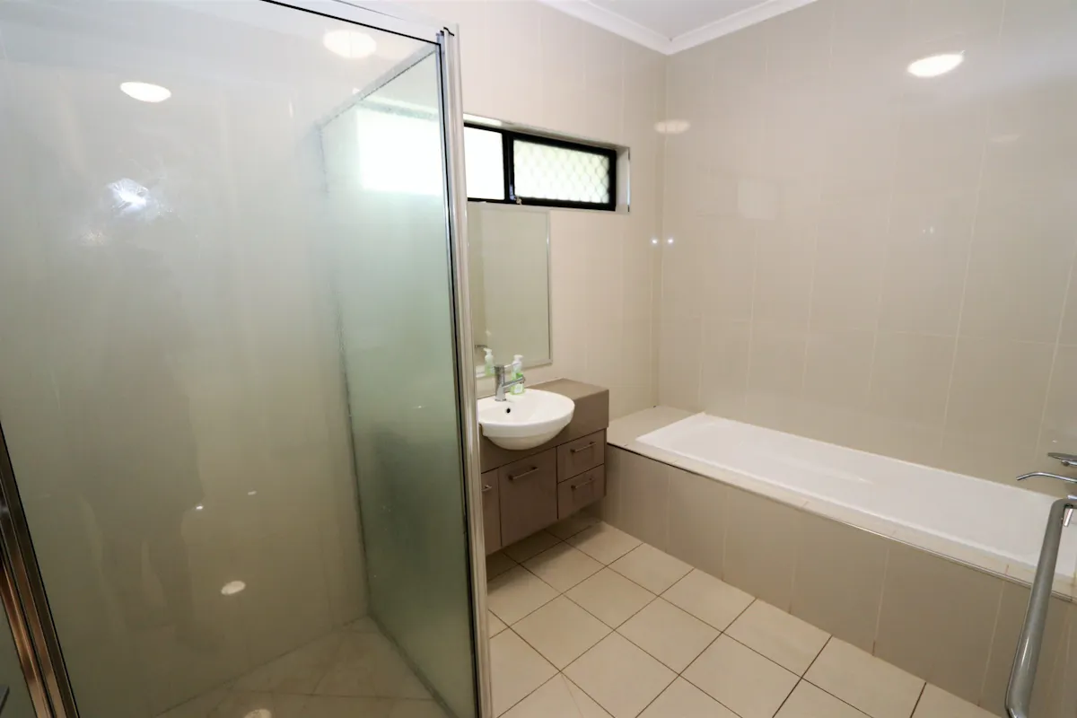 94 Casuarina Street — photo 13 of 19