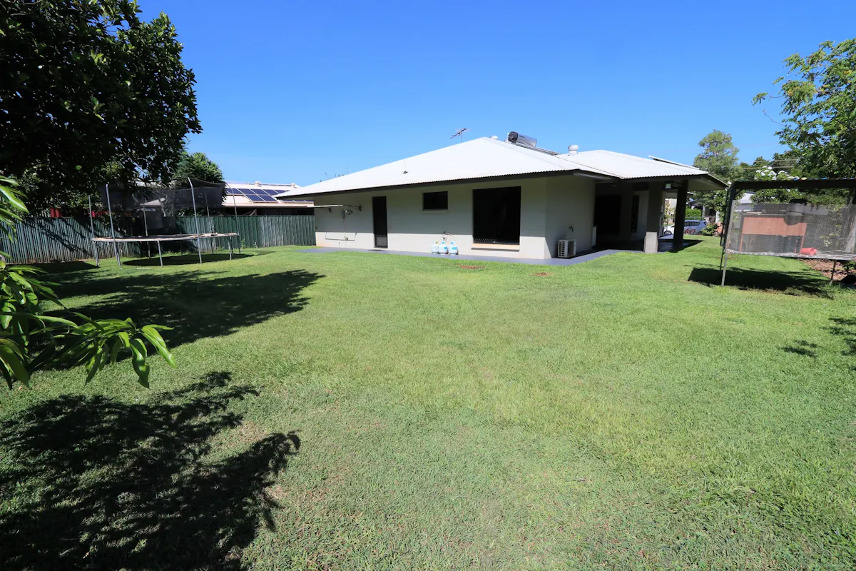 94 Casuarina Street — photo 18 of 19