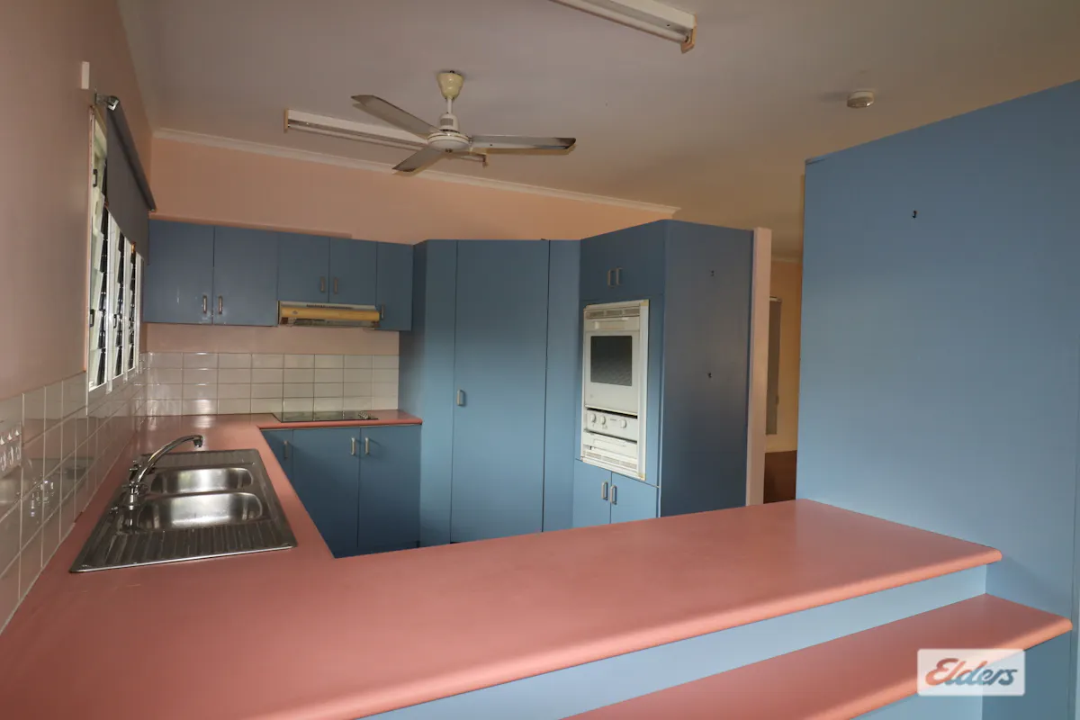7 Gibson Court — photo 2 of 10