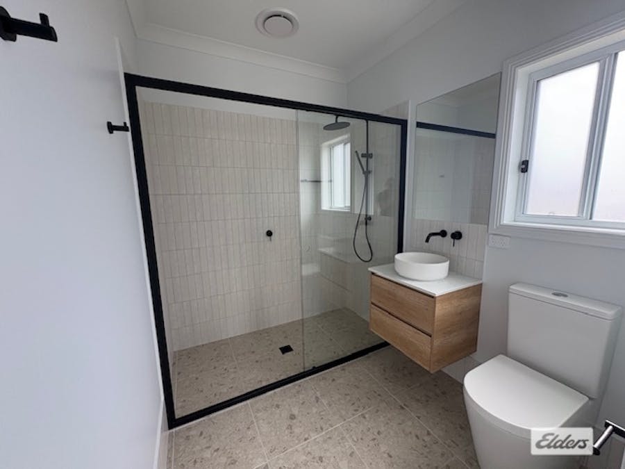 1/5 Sealace Place, Bega, NSW, 2550 - Image 2