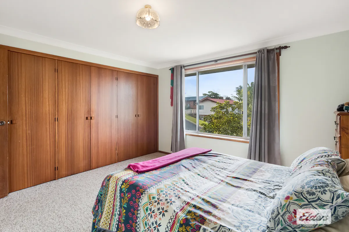 12 Sanctuary Place — photo 12 of 22