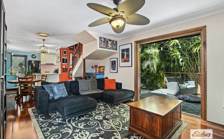 4/7 Curtis Street, Norman Park, QLD, 4170 - Image 1