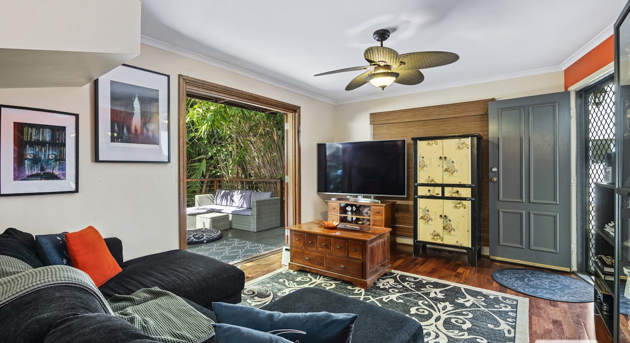 4/7 Curtis Street, Norman Park, QLD, 4170 - Image 2