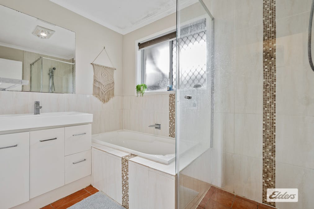 2 Baradine Street, Mount Warren Park, QLD, 4207 - Image 9