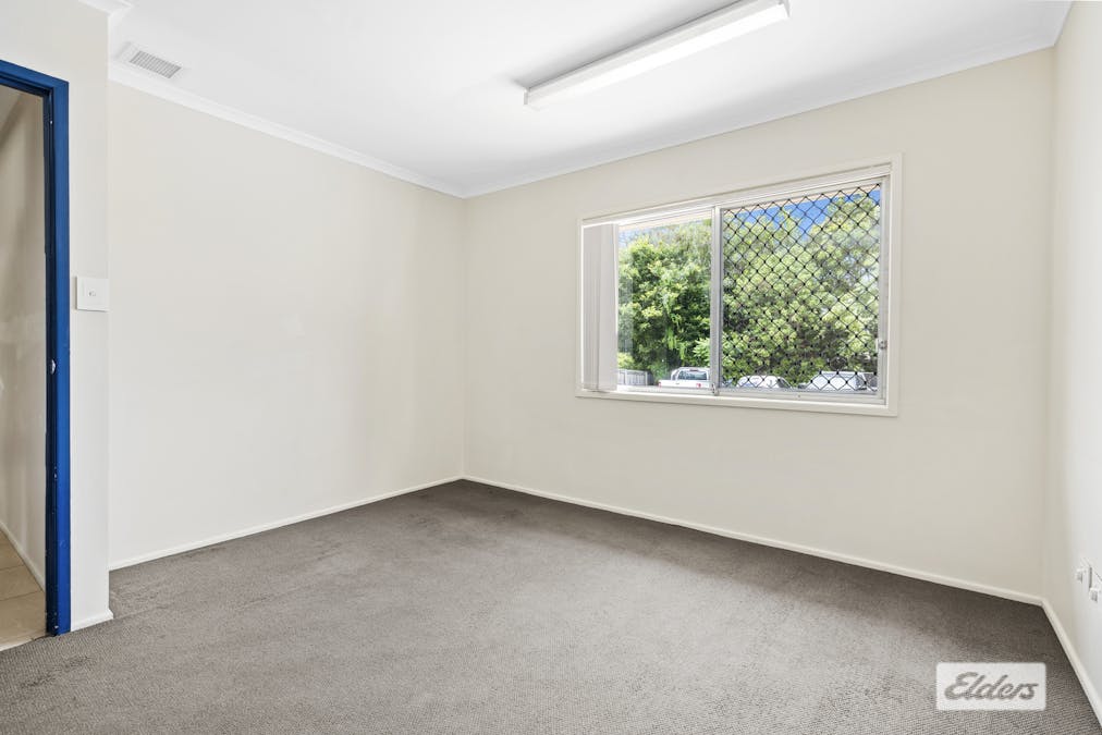 27 Vanessa Boulevard, Springwood, QLD, 4127 - Image 9