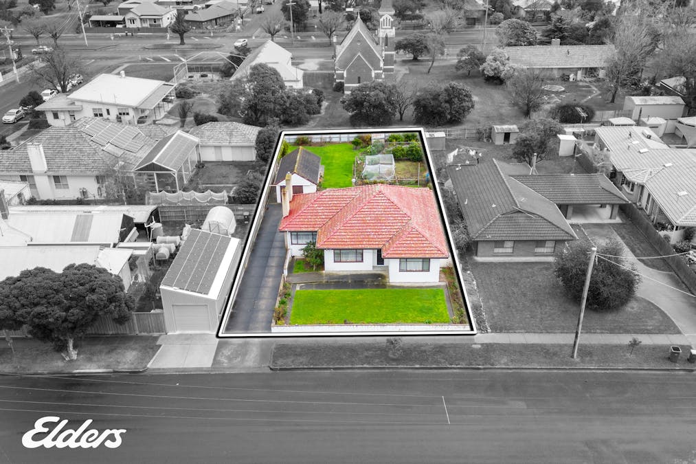 32 Nicol Street, Yarram, VIC, 3971 - Image 2