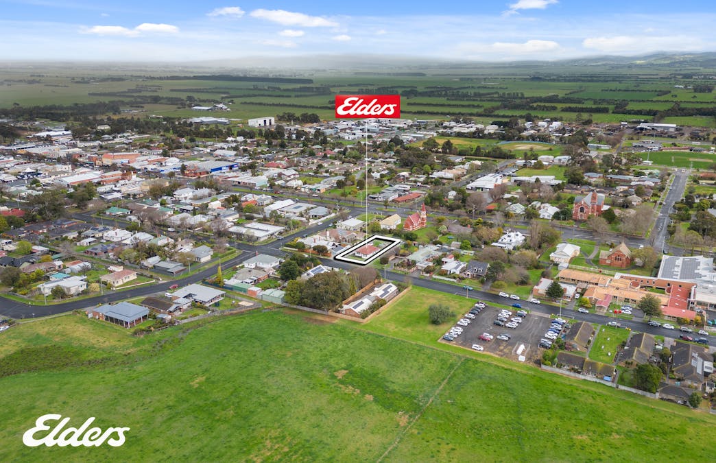 32 Nicol Street, Yarram, VIC, 3971 - Image 1