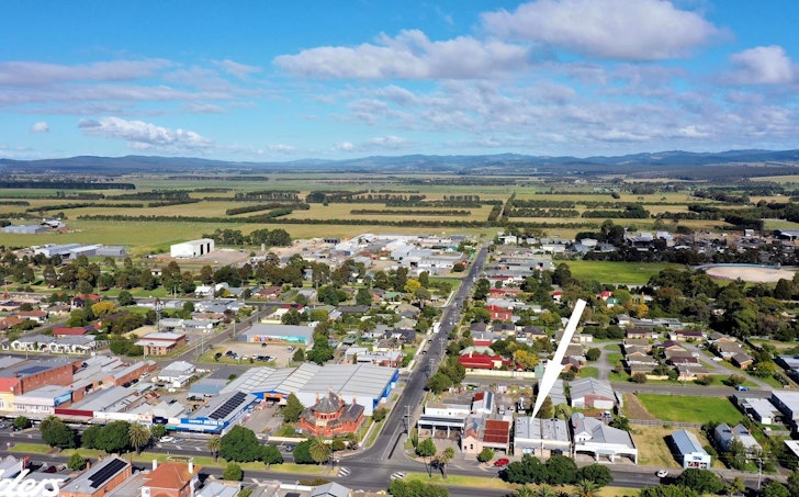 156 Commercial Road, Yarram, VIC, 3971 - Image 1