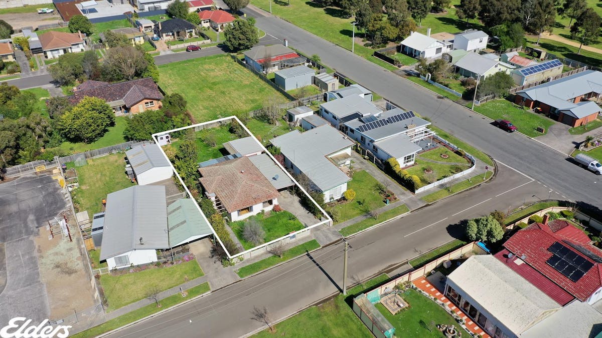 7 Smith Street, Yarram, VIC, 3971 - Image 2